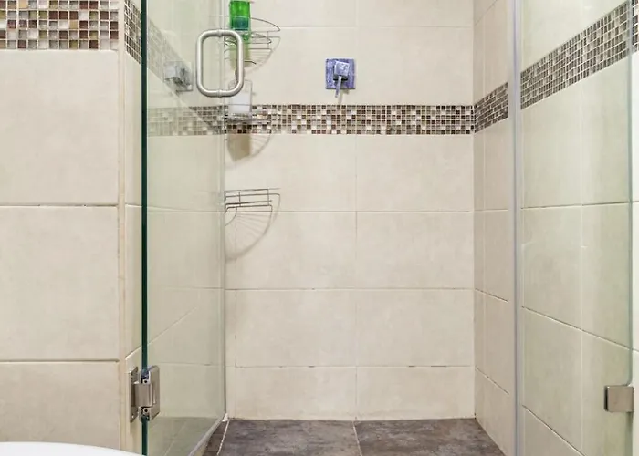 Bedroom With Private Bathroom In Roma Norte In *